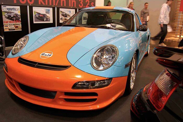 Dieses Foto zeigt den von Roland Heidl kreierten Porsche B997 bei der Essen Motor Show im Jahr 2006.
