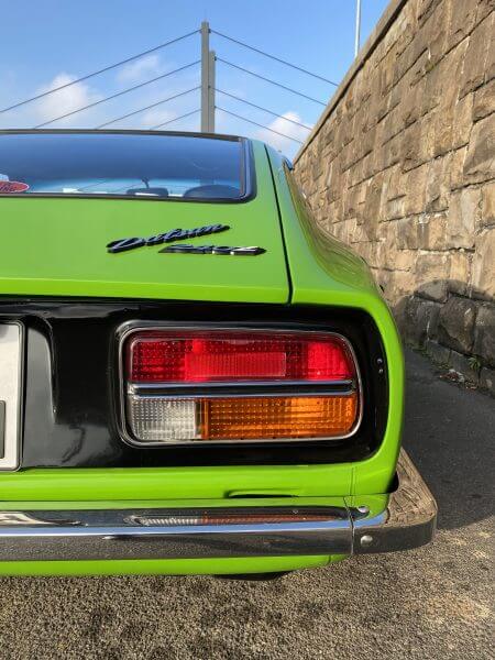 Dieses Foto zeigt einen Datsun 240Z von hinten. Ein wahrer Hidden Classic abseits des Mainstreams.