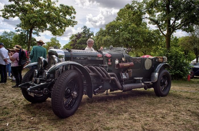 Dieses Foto zeigt einen Oldtimer bei den Classic Days 2022 in Düsseldorf.