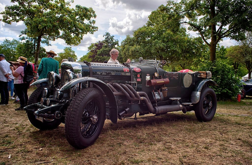 Classic Days 2022 Dieses Foto zeigt einen Oldtimer bei den Classic Days 2022 in Düsseldorf.