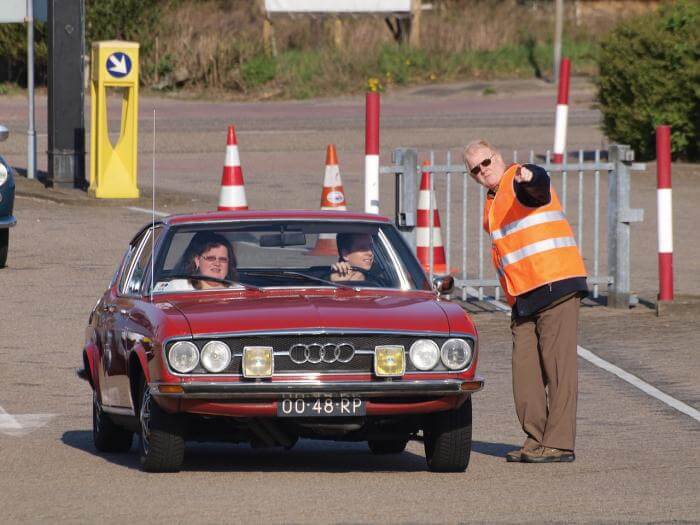 Audi 100 Coupé S