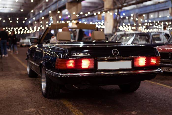 Mercedes-Benz SL 500 R 107
