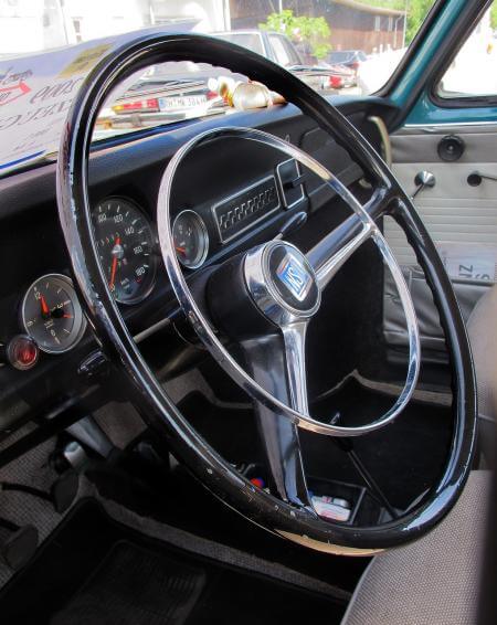 Cockpit eines NSU Prinz IV