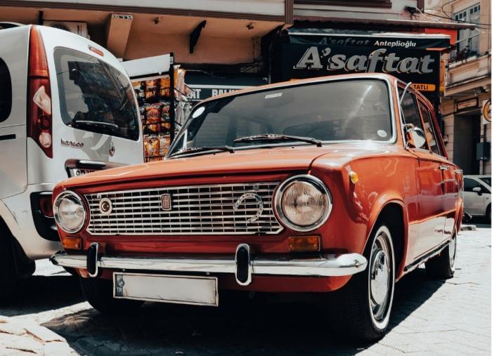 roter Lada 2101 Oldtimer