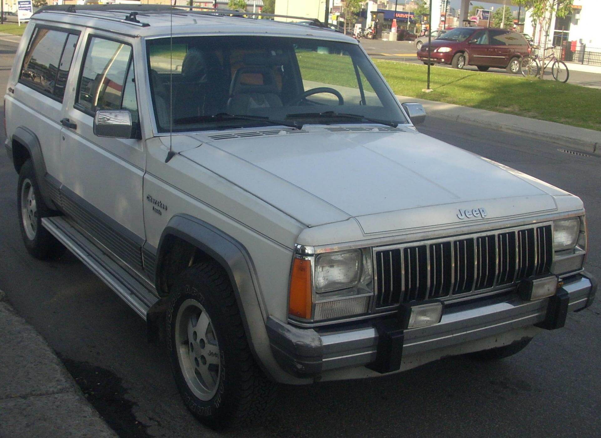 Oldtimer Jeep Cherokee XJ