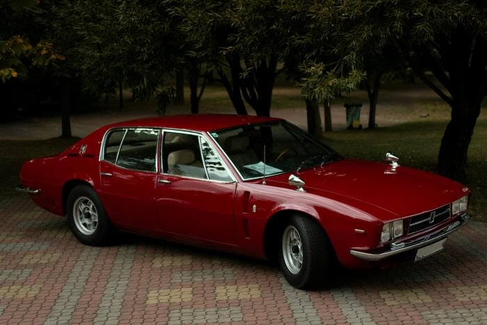roter Iso Rivolta Fidia-Oldtimer