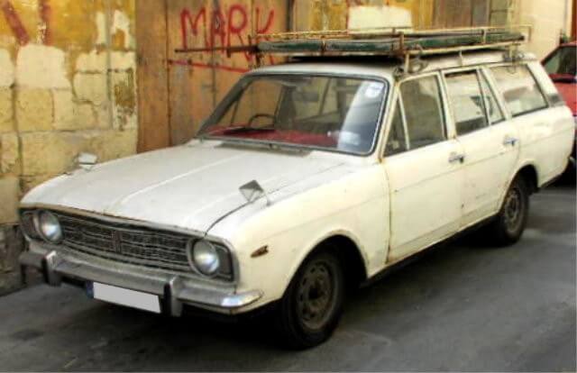 weißer Ford Cortina MK2 Kombi