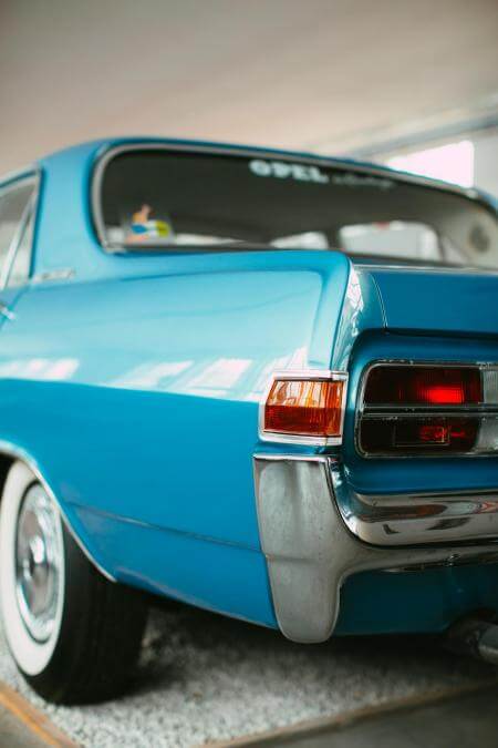 Rückseite eines Opel Admiral Oldtimers
