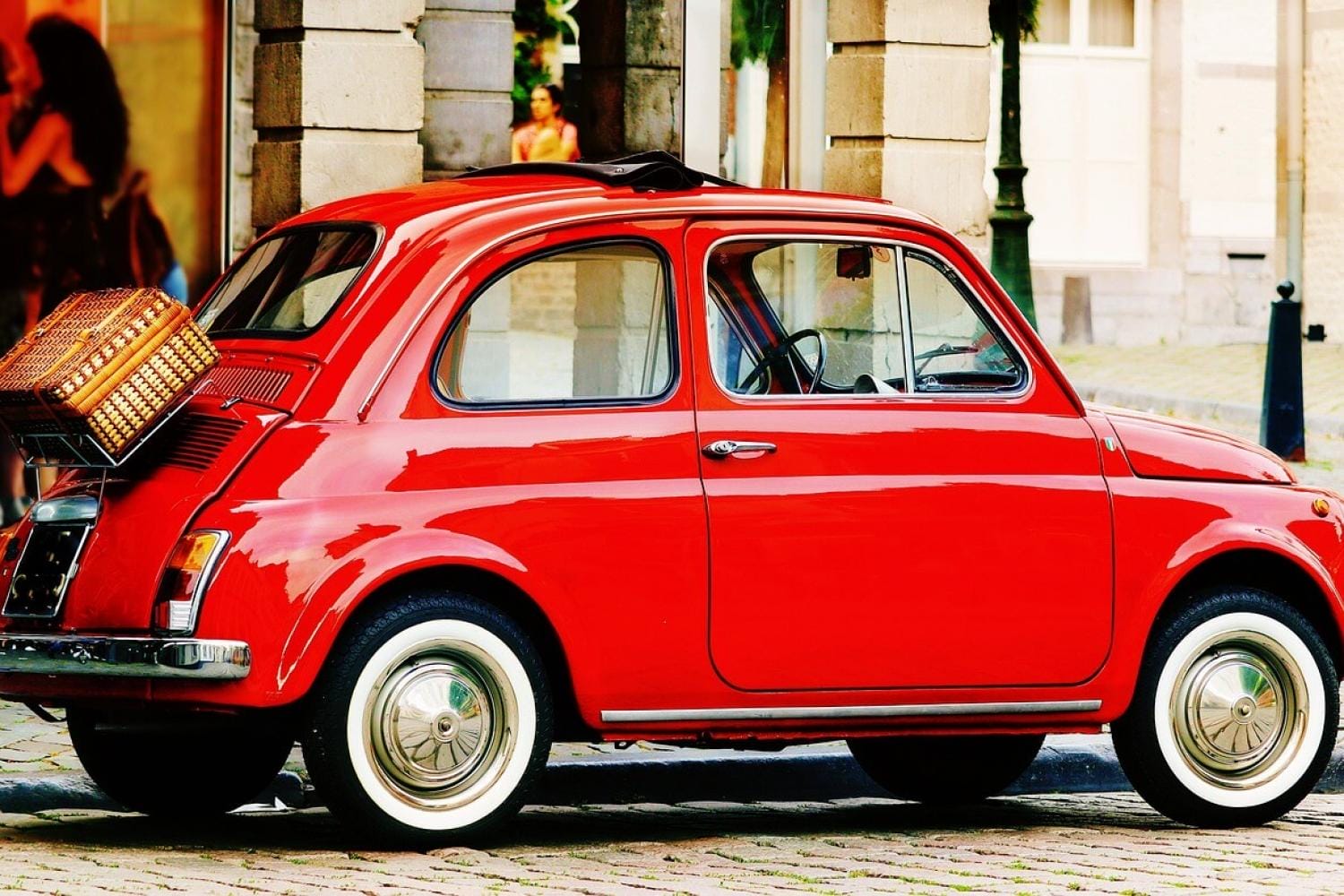 roter Fiat Oldtimer
